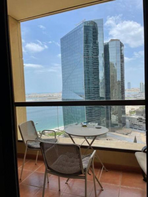 Lovely 1-bedroom on JBR with beach access